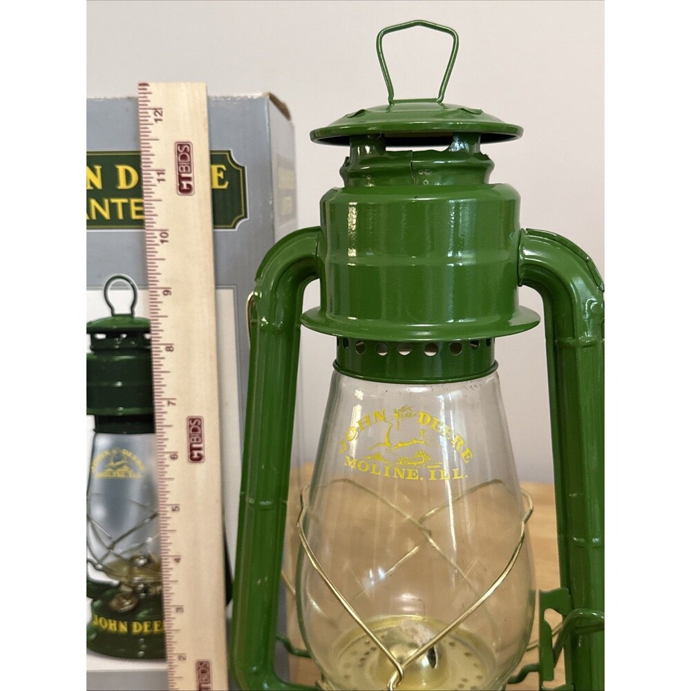 John Deere Lantern Moline IL S&D 3 Fuel Kerosene Lamp Oil Citronella New - Picture 7 of 8